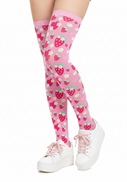 kawaii fashion Harajuku style jfashion strawberry over knee stocking sock in red pop kei decora kei cutecore