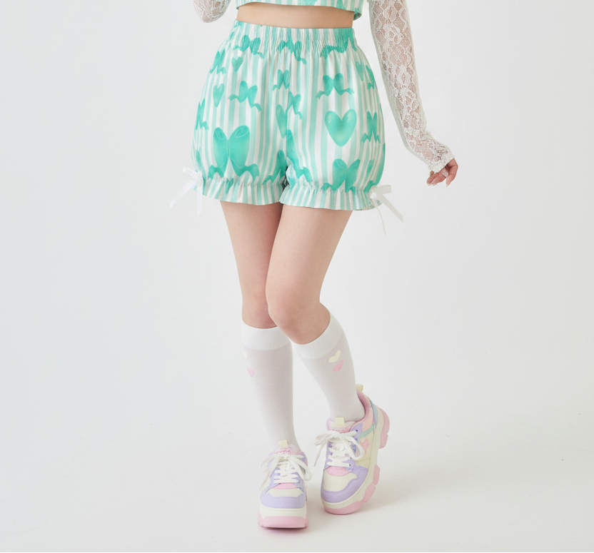 Kawaii Jfashion Japanese street fashion fairy kei yume kawaii dreamy pastel coquette aesthetic Harajuku  cutecore jojifuku heisei retro Dreamy Ribbons Bloomer Shorts (Green) lightweight breathable Bows pastel green mint green pastel green clover 
