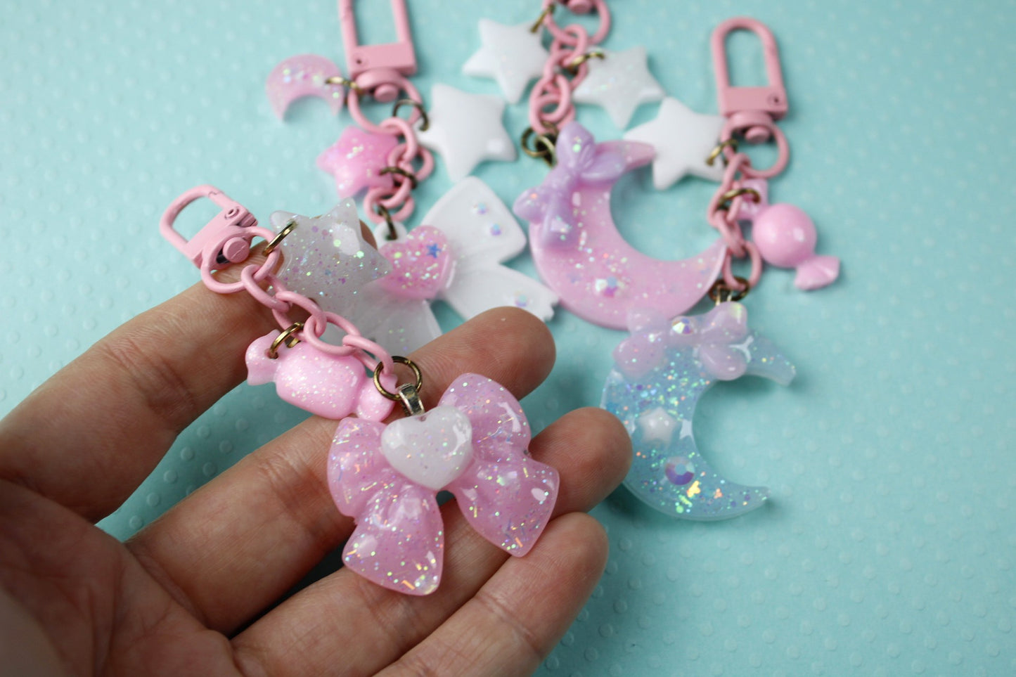 Cutie Sweet Heart Ribbon Keychain (White x Pink)