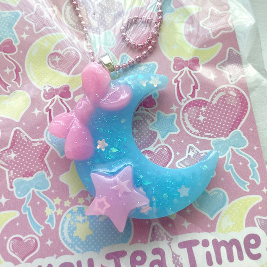 Magical Moon Necklace Mahou Kei Fairy Kei Yume Kawaii (Blue & Pink) Jfashion Harajuku style magical girl