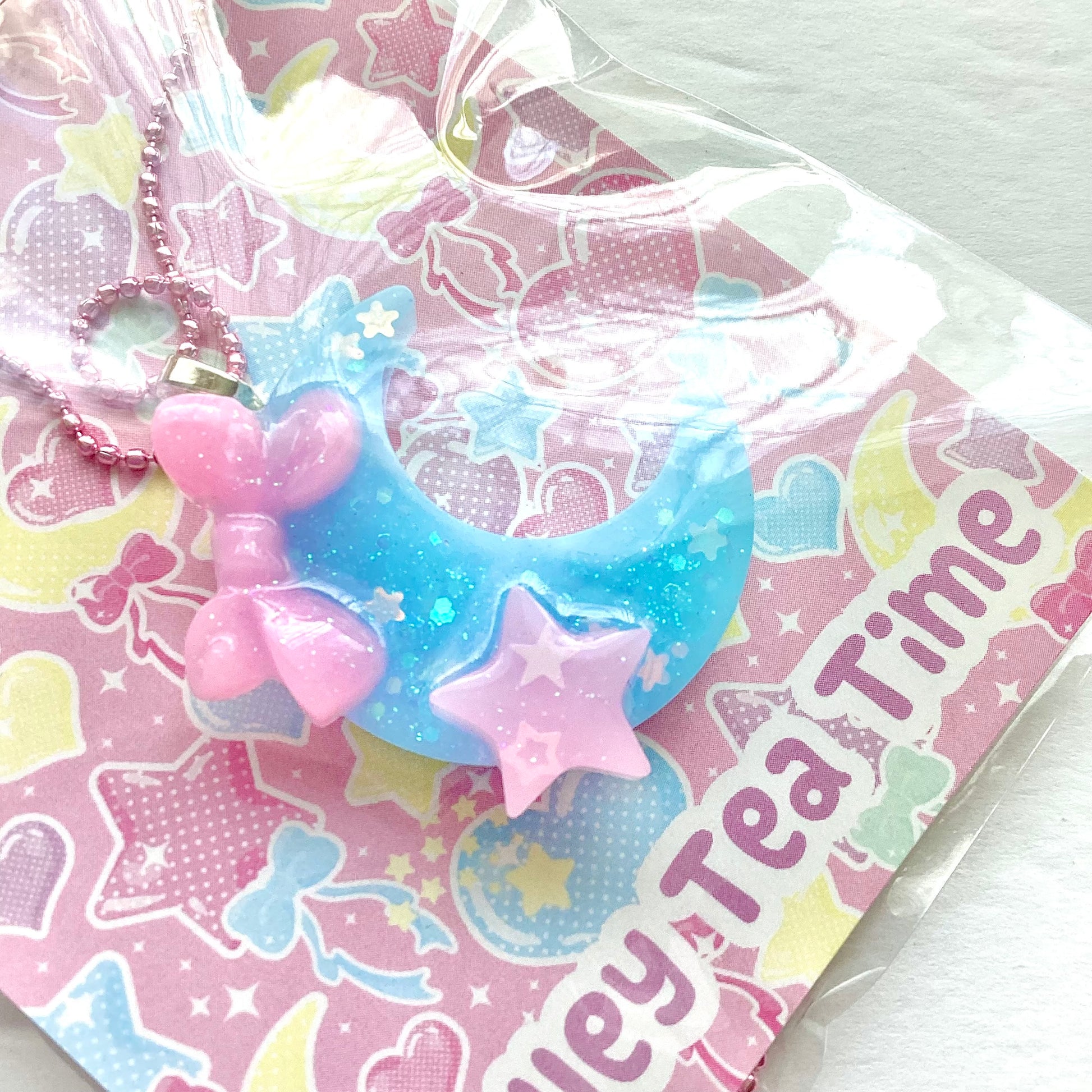 Magical Moon Necklace Mahou Kei Fairy Kei Yume Kawaii (Blue & Pink) Jfashion Harajuku style magical girl