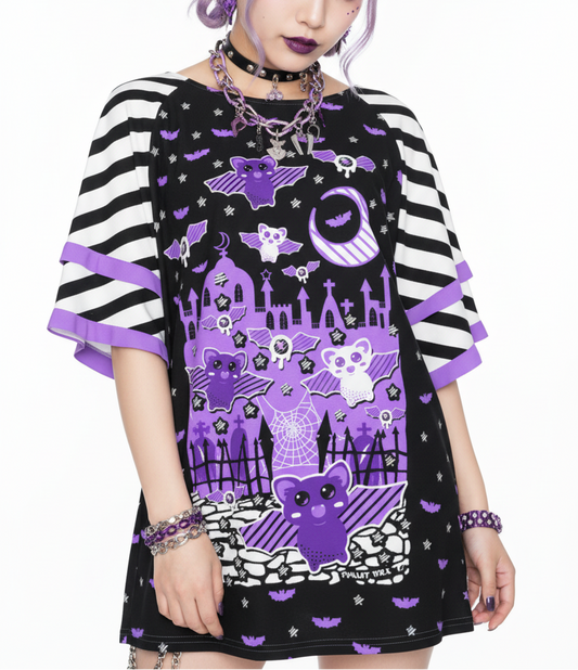 Pastel goth creepy cute spooky cute Kawaii fashion Jfashion Harajuku fashion Spooky Bats Creepy Night Round Neck Raglan Sleeve Ruffle Frill T-Shirt