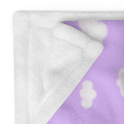 Dreamy Clouds Throw Blanket (Lilac)