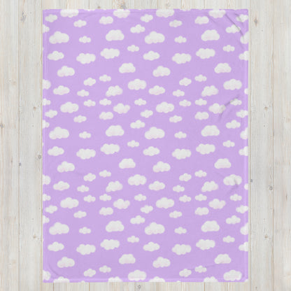 Dreamy Clouds Throw Blanket (Lilac)