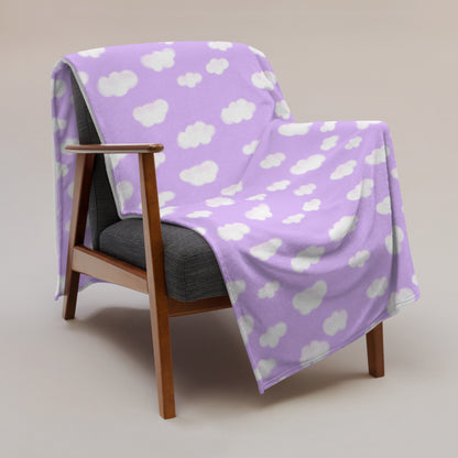 Dreamy Clouds Throw Blanket (Lilac)