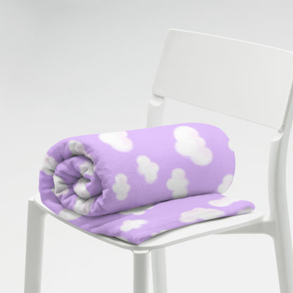 Dreamy Clouds Throw Blanket (Lilac)