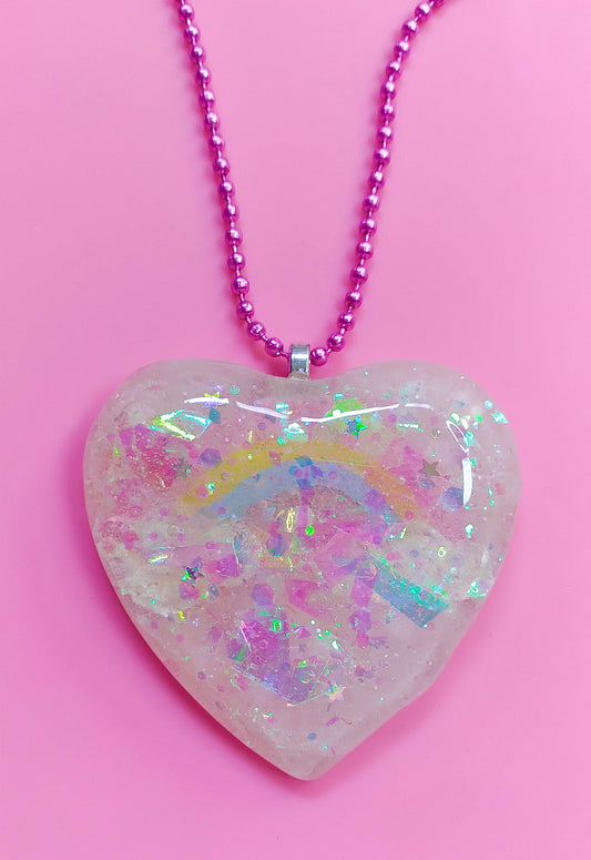 DREAMY MAGICAL HEART NECKLACE